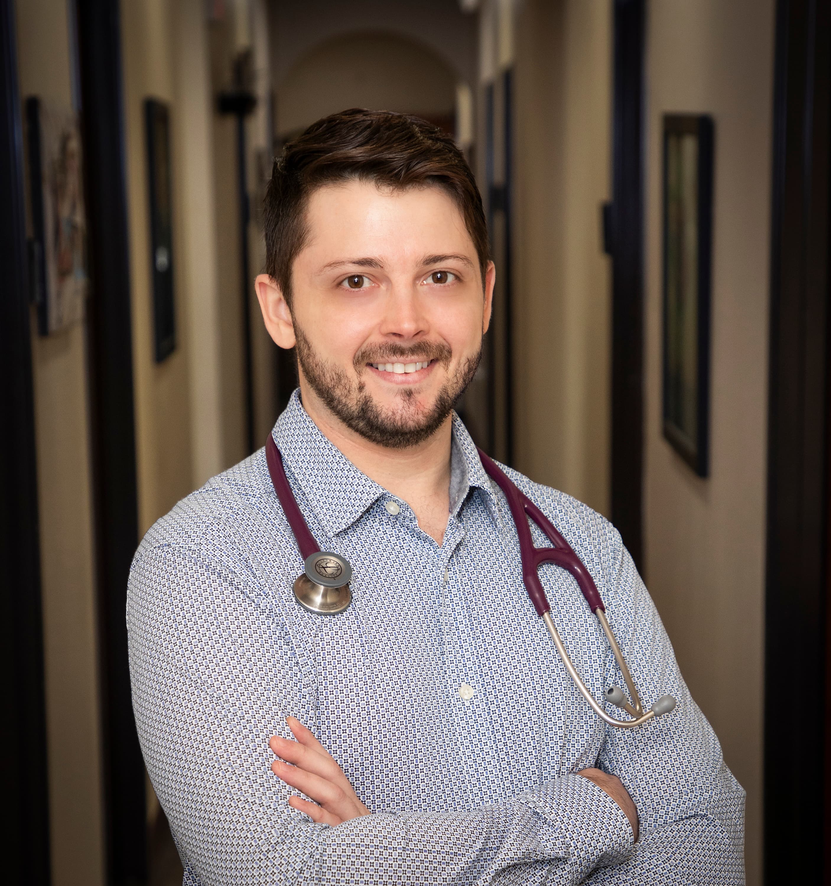 Dr. Ernesto Arostegui, MD